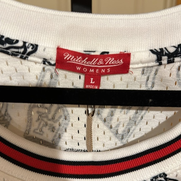 Scottie Pippen Chicago Bulls Women’s 1997 Doodle Swingman Reproaz Jersey – White - Picture 9 of 16